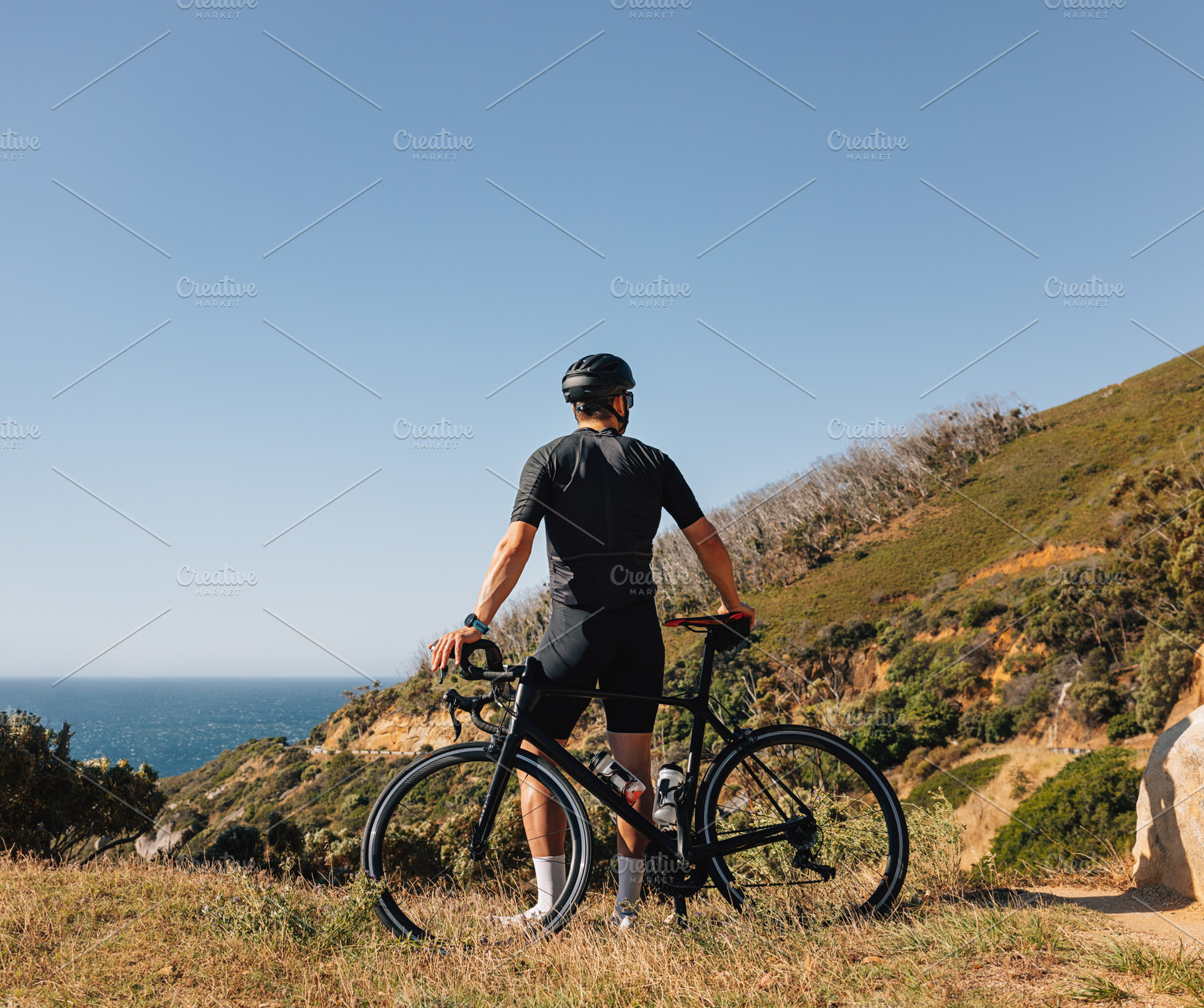 Back view of a male cyclist, a Sports & Recreation Photo by Artem Varnitsin