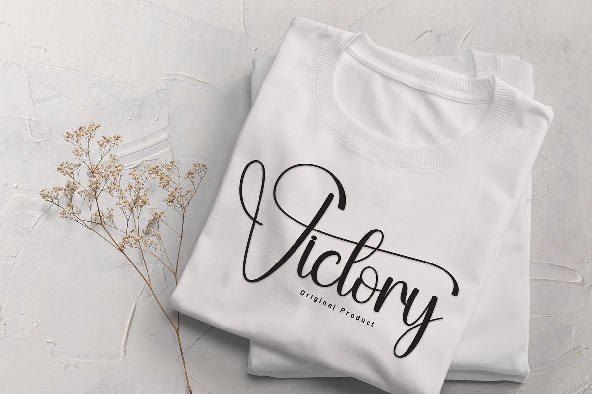 Mountain | Script Font, a Handwritten Font by Scratchones (Photo 4 of 9)