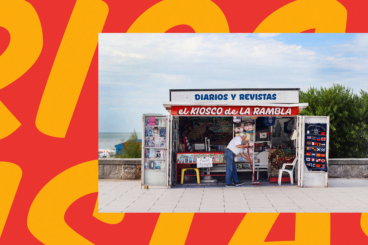 Balneario Script, a Font by Sudtipos (Photo 3 of 8)