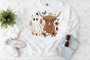 Floral Fall Highland Cow Ghost PNG, an Illustration by Craft Nest (Thumbnail 3 of 6)