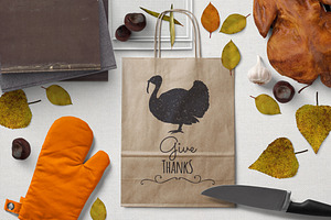 Thanksgiving turkey silhouette