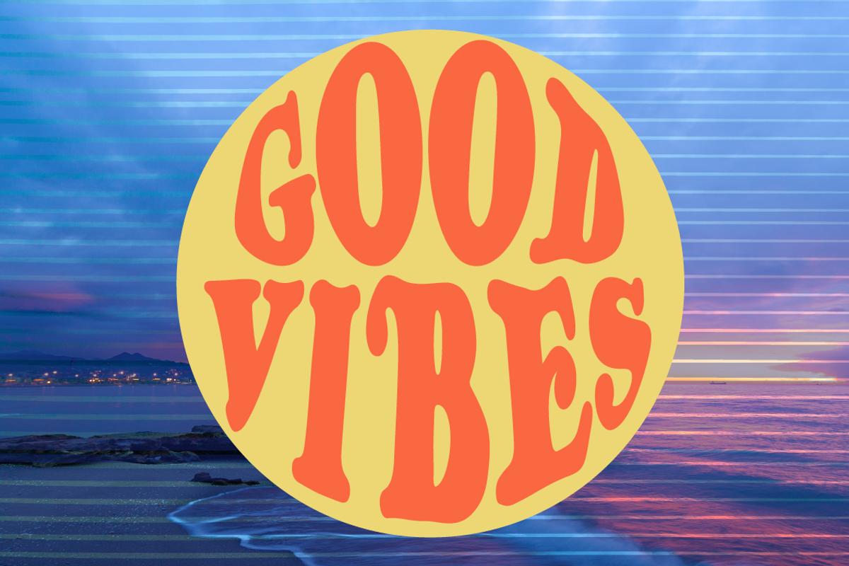 Kombi Spirit - A Groovy Funky Serif, a Serif Font by The Forge Type Co (Photo 13 of 13)