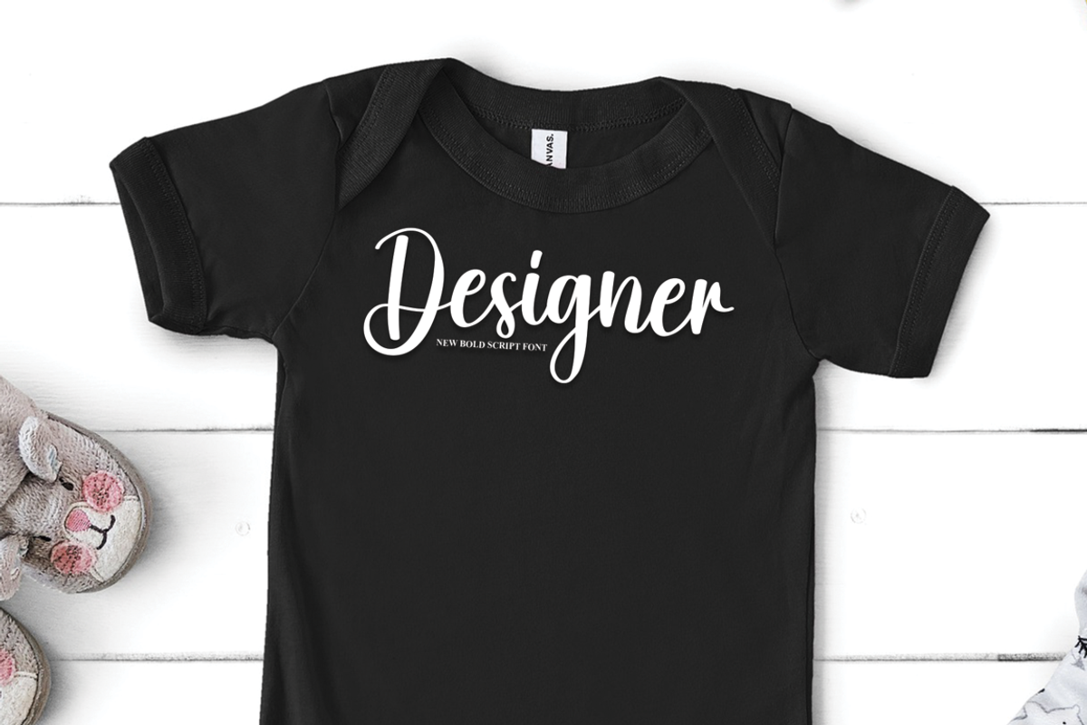 Love December | Script Font, a Script Font by Scratchones (Photo 3 of 7)