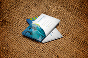 Business Card Medical, a Business Card Template by DesignsStore (Thumbnail 2 of 3)