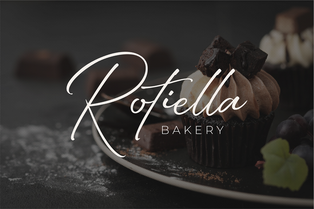 Ratched, a Script Font by ARToni (Photo 5 of 7)