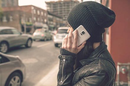 Woman On Nexus 5 preview 5