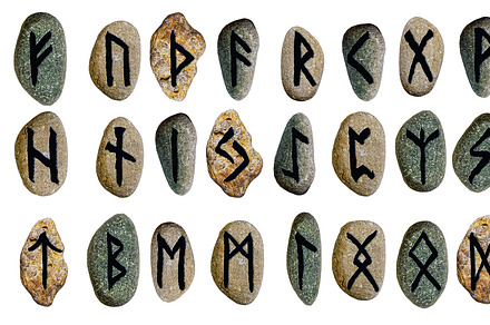 viking alphabet runes on stones