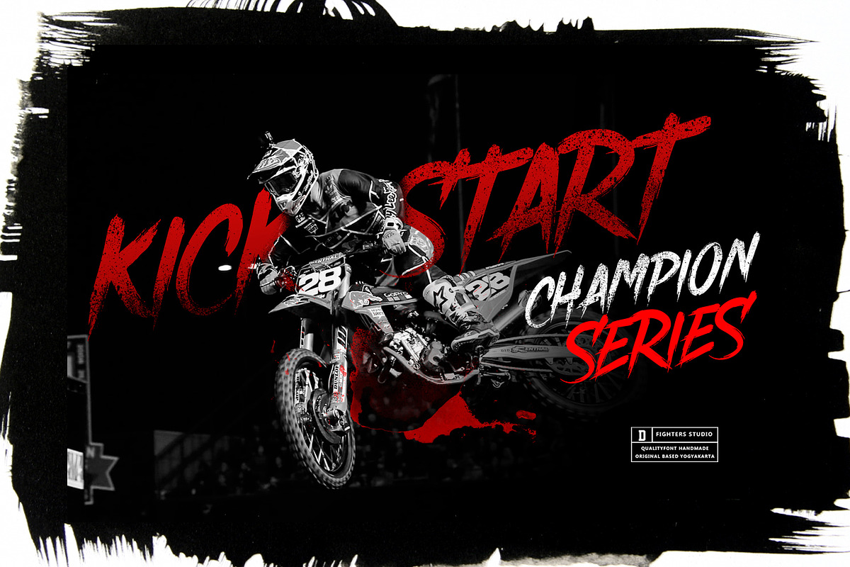 Crack brush font preview 4