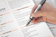 Resume Template and Cover Letter, a Resume Template by designvillage (Thumbnail 10 of 13)