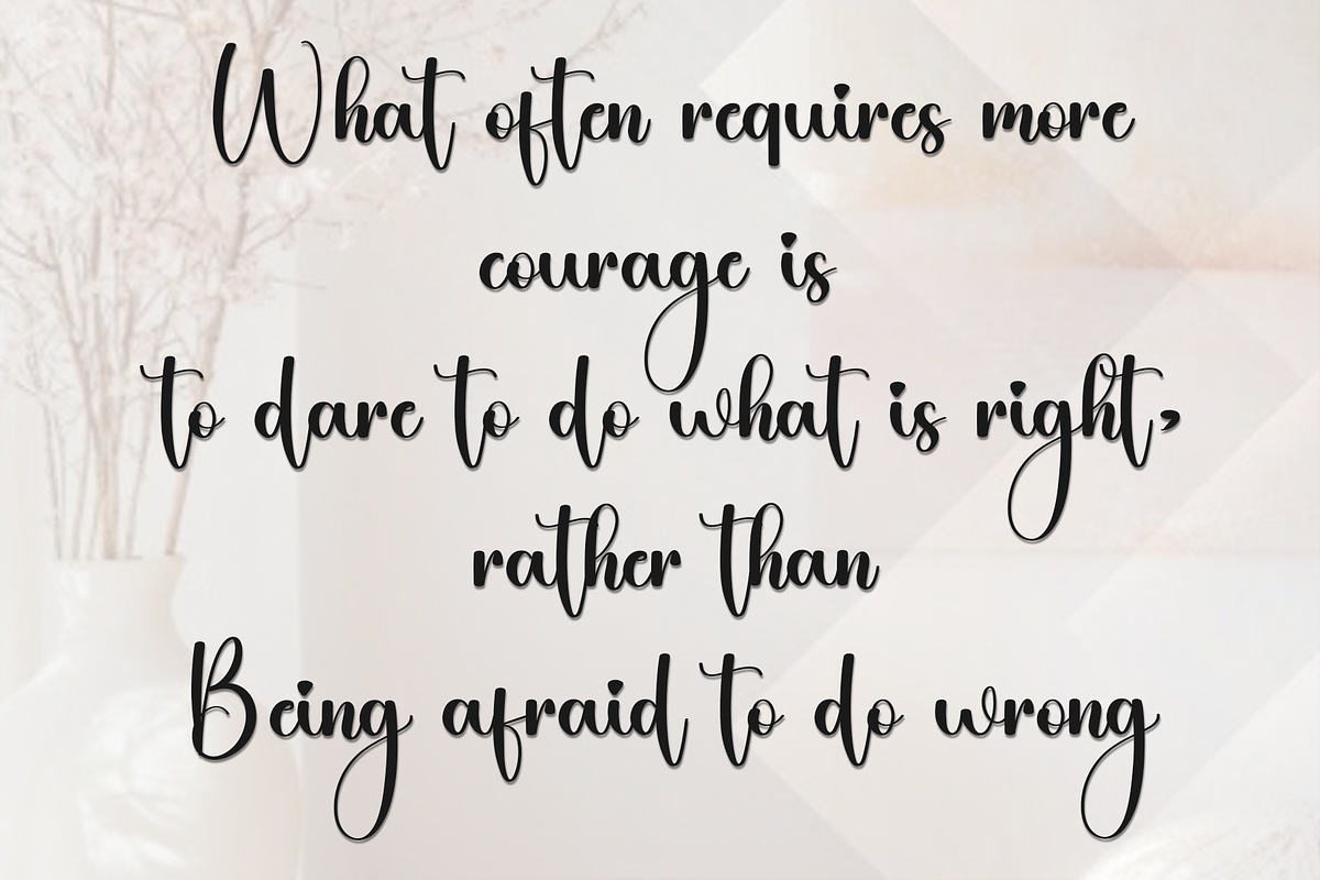 Simple Elegant, a Handwritten Font by InermediaSTUDIO (Photo 3 of 8)