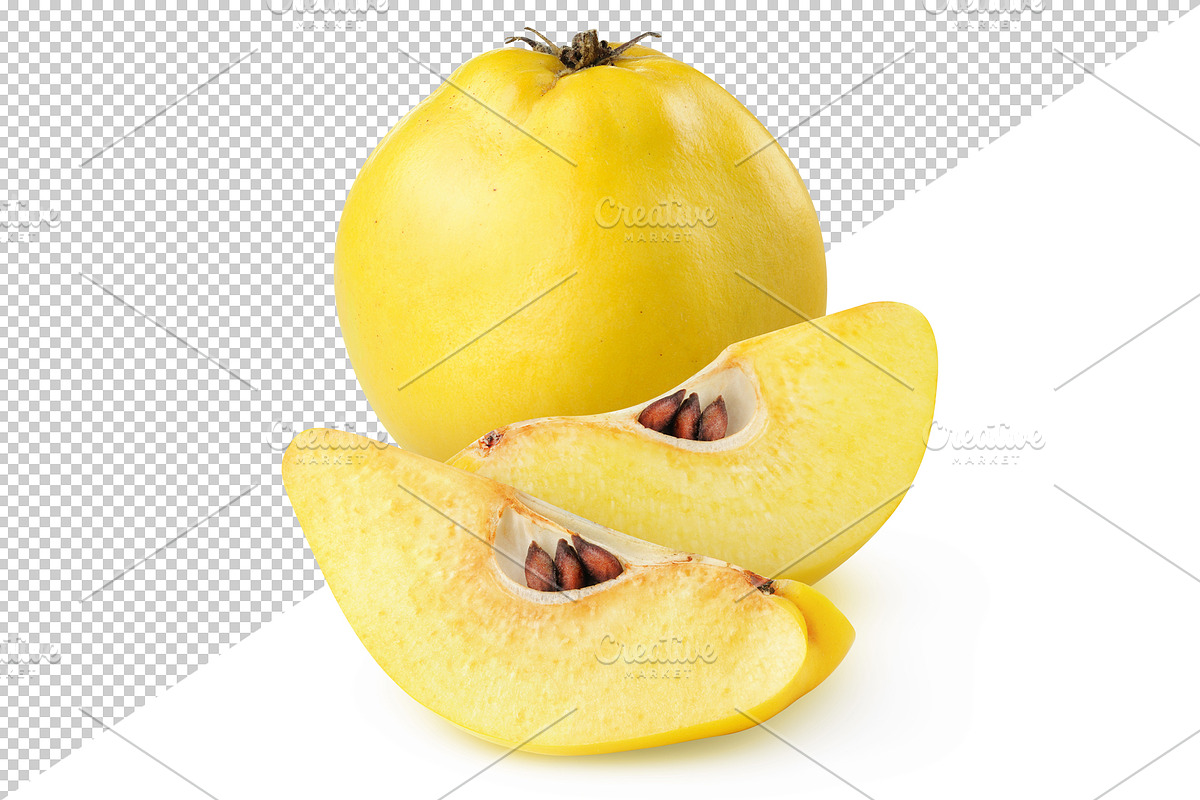 Cut quince fruits preview 4