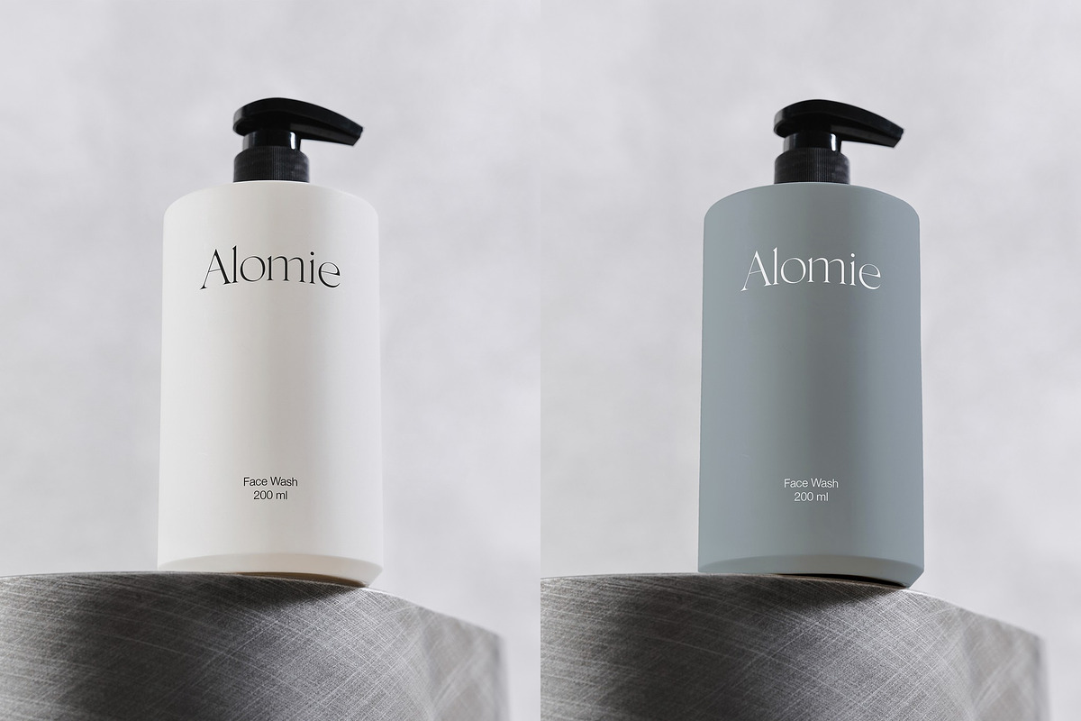 Dispenser Cosmetic Bottle Mockup PSD, a Packaging Mockup by Feel This