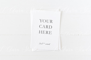 Card Mockup - Minimalist 5x7''