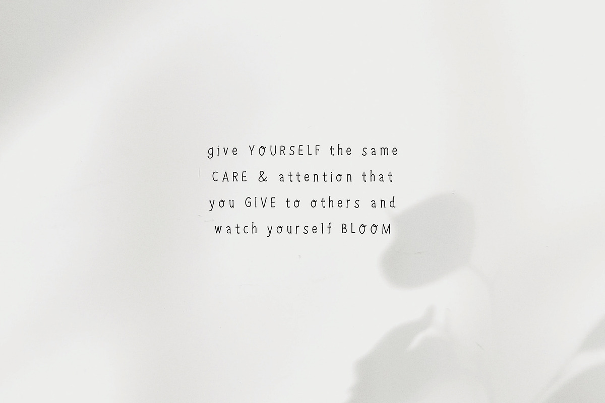 Hand Drawn Serif Font + Illustration, a Sans Serif Font by Irene Florentina Design (Photo 5 of 8)