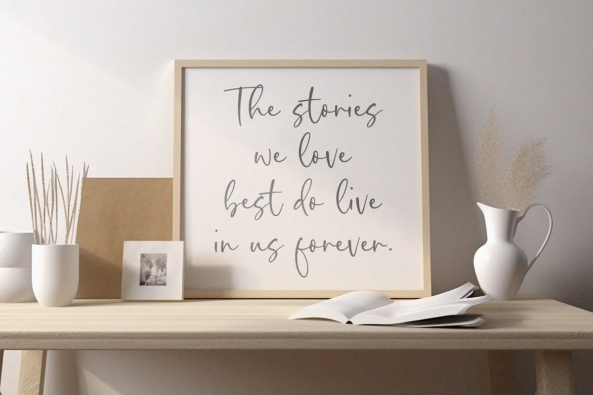 Fabiola Thomson Font, a Handwritten Font by Timurtype (Photo 2 of 7)