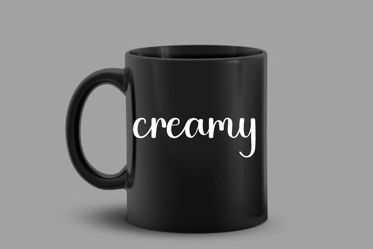 Beauty Princess, a Handwritten Font by InermediaSTUDIO (Photo 2 of 8)