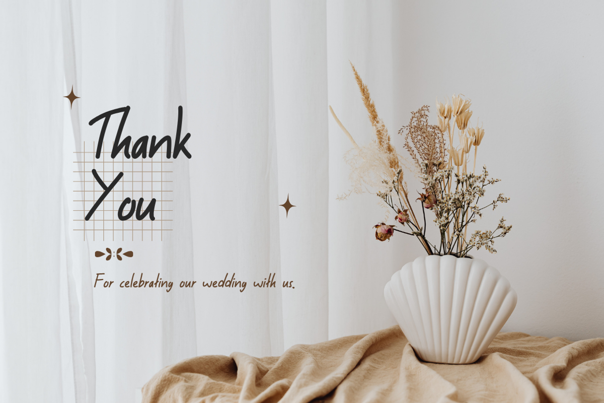 Rosvera - Handwritten Font, a Handwritten Font by portype (Photo 2 of 16)