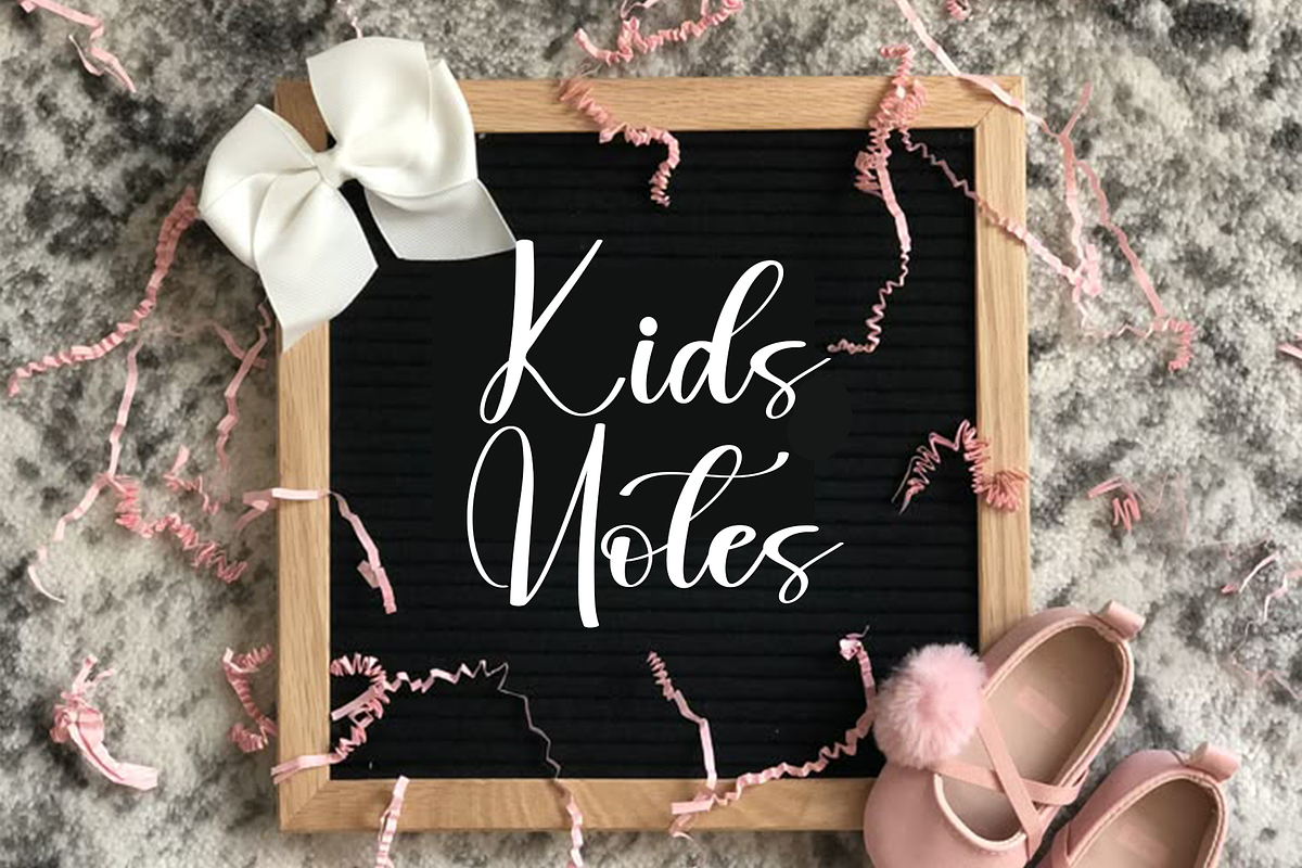 Baby Boy, a Handwritten Font by InermediaSTUDIO (Photo 3 of 8)