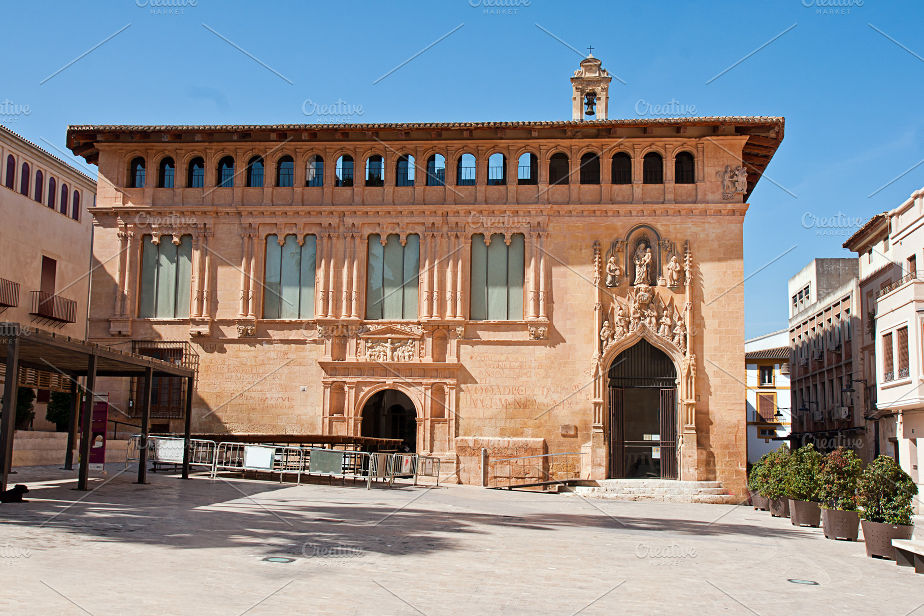 Valencia, an Architecture Photo by Pabkov