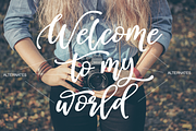 Ostende, a Script Font by Larin Type Co. (Thumbnail 4 of 9)