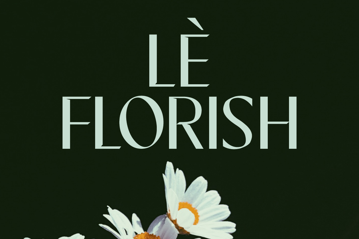 Crosever – Classy Sans Serif, a Sans Serif Font by Fikryal Studio (Photo 9 of 10)