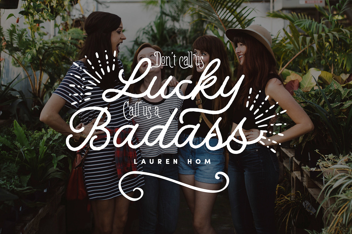 Panhitra Font Family preview 5