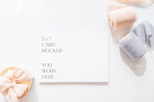 Wedding Horizontal 7x5 Card Mockup