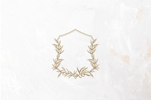 Olive Logo, Olive Leafs Crest