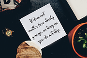 Starnight | Script Font, a Handwritten Font by Scratchones (Thumbnail 4 of 9)