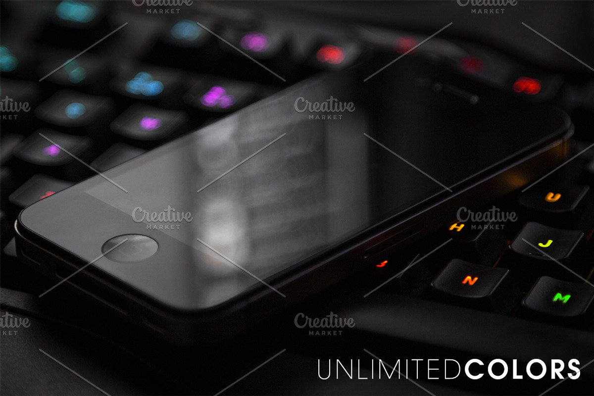 Night Photography Mock-Up, an iPhone Mockup by Lucas Alexander (Photo 2 of 3)