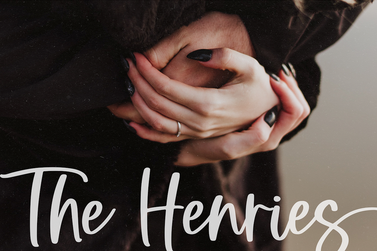Delightful | Modern Script Font, a Script Font by KA Designs (Photo 12 of 13)