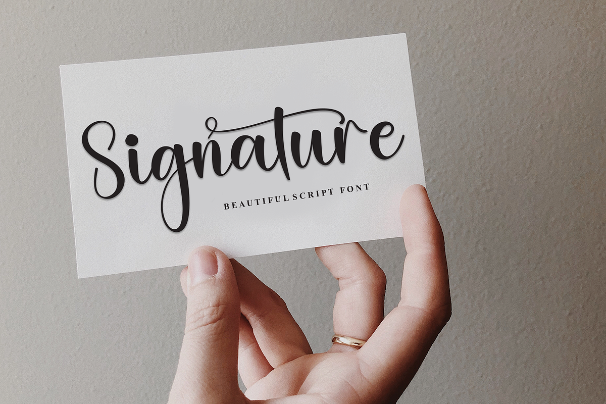 Aunty | Script Font, a Handwritten Font by Scratchones (Photo 5 of 9)