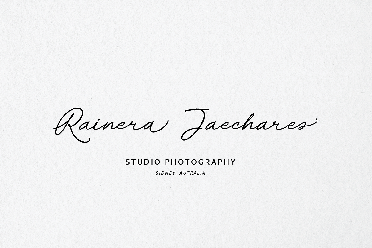 Chleo Phenelope Handwriting, a Handwritten Font by Pinakiaa Studios (Photo 5 of 12)