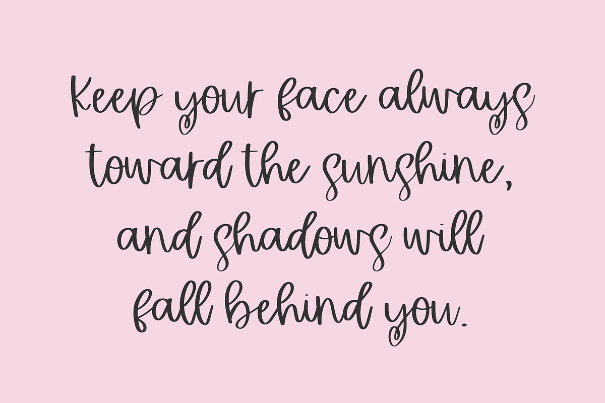 Honeylace Script Font, a Script Font by Beck McCormick (Photo 2 of 10)