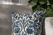 William Morris Blue Floral Pattern, a Pattern Graphic by elfy creative (Thumbnail 2 of 3)