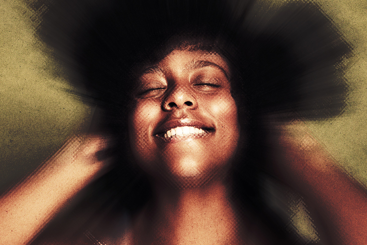 Vintage Speed Blur Photo Effect, a Layer Style Add-On by DesignerCandies (Photo 5 of 6)