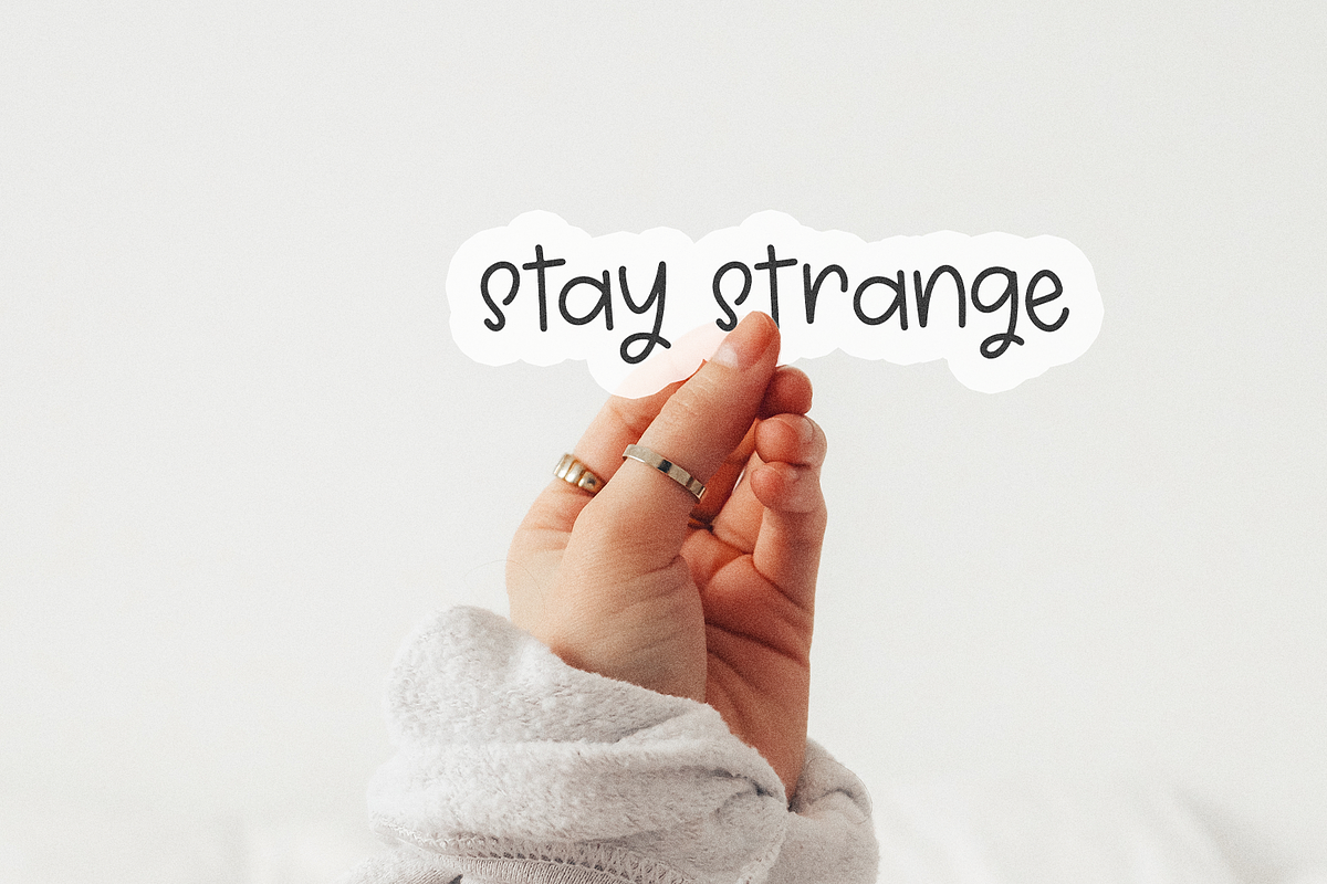 Dillydally Handwritten Sans, a Handwritten Font by Beck McCormick (Photo 8 of 10)
