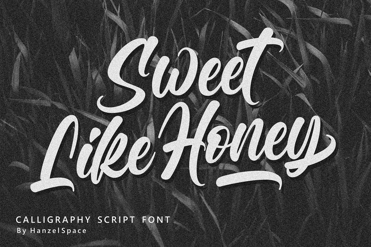 Orickol - Calligraphy Script Font, a Script Font by HanzelSpace Studio (Photo 5 of 8)
