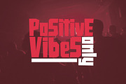 Girock, a Font by Weape Studio (Thumbnail 3 of 7)