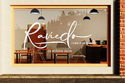 Regil – Handcrafted Signature Font, a Handwritten Font by RNDI Type Foundry (Thumbnail 5 of 10)