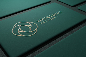 Emboss Logo Luxury Mockup Psd