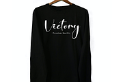 Hailey Batique | Script Font, a Handwritten Font by Scratchones (Thumbnail 4 of 8)