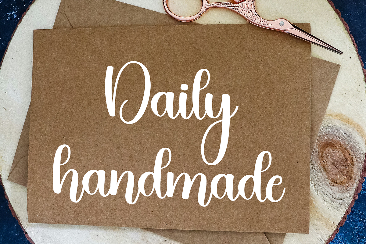 King Jungle, a Handwritten Font by InermediaSTUDIO (Photo 2 of 8)