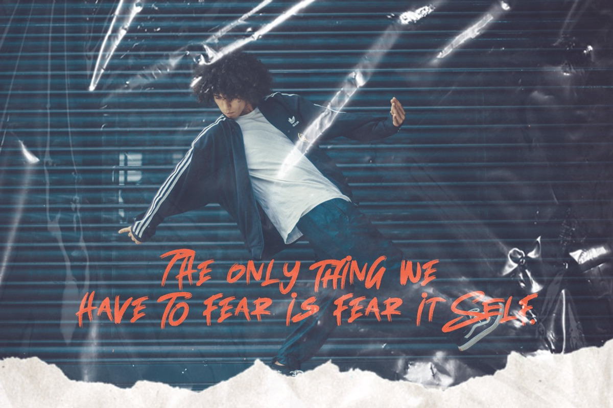 Sentreno - Dry Brush Font, a Handwritten Font by Dhabee (Photo 14 of 16)