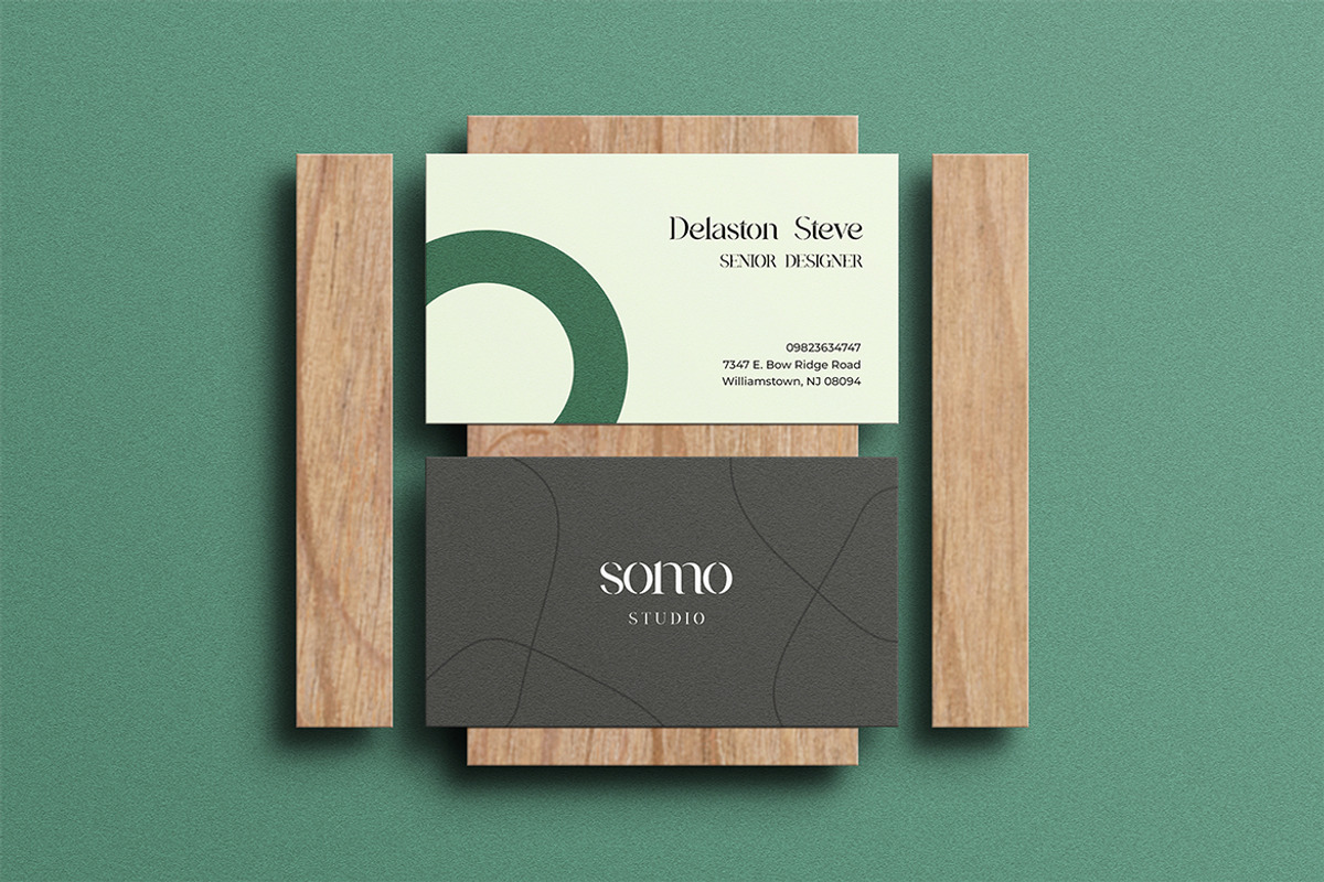 Gliterboard Luxury Serif Font, a Serif Font by UICreative (Photo 6 of 13)