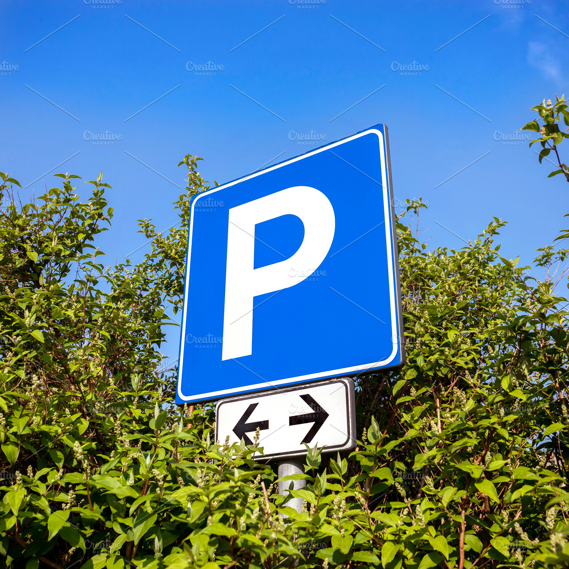 Parking sign, a Transportation Photo by KYNA STUDIO