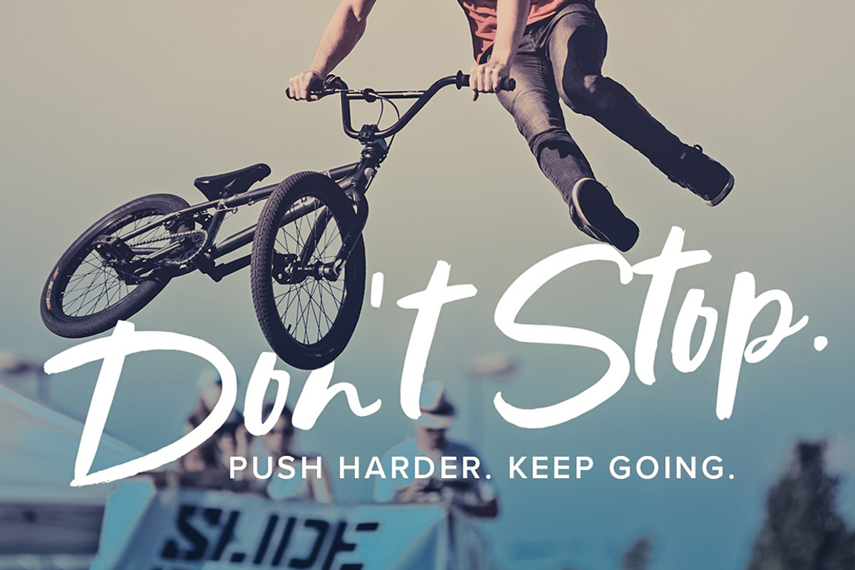 Los Banditos Font Duo, a Script Font by Ivan Rosenberg (Photo 2 of 12)
