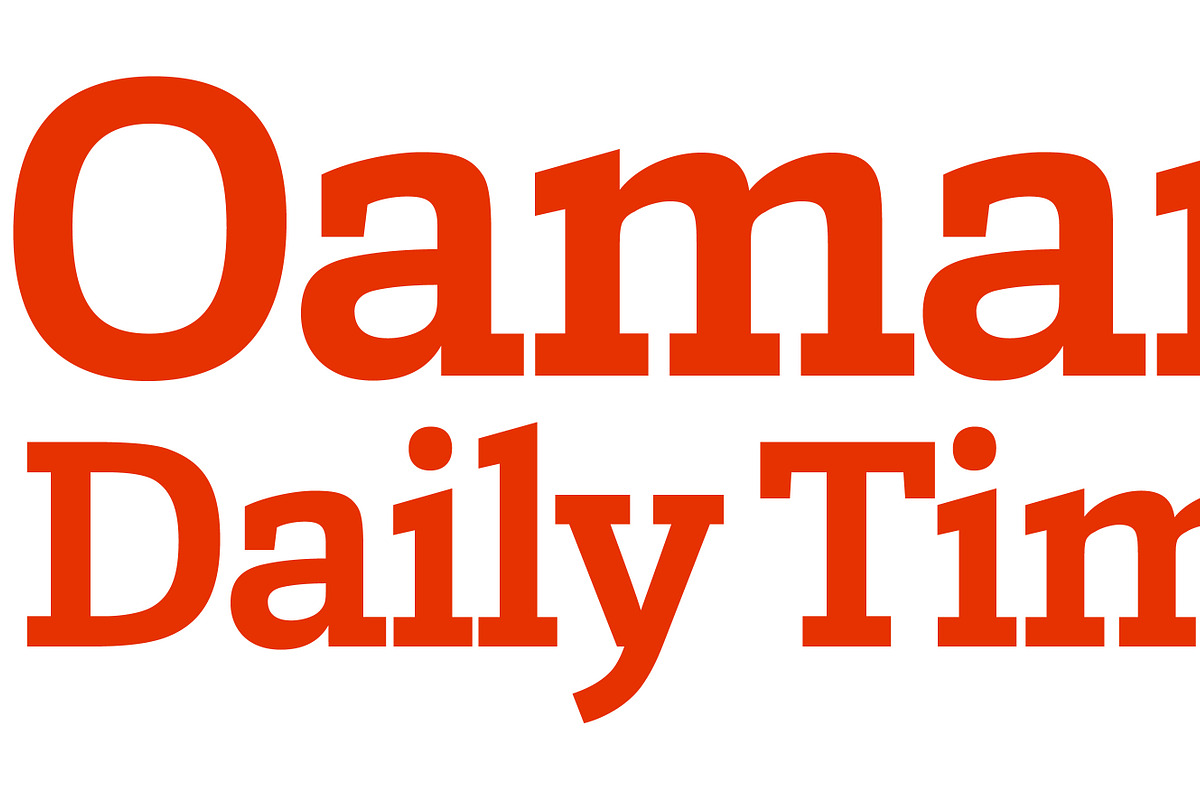 Calanda, a Slab Serif Font by Hoftype (Photo 14 of 26)