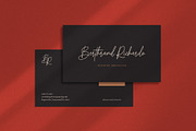 Gradientine Signature, a Script Font by MJB Letters (Thumbnail 5 of 10)
