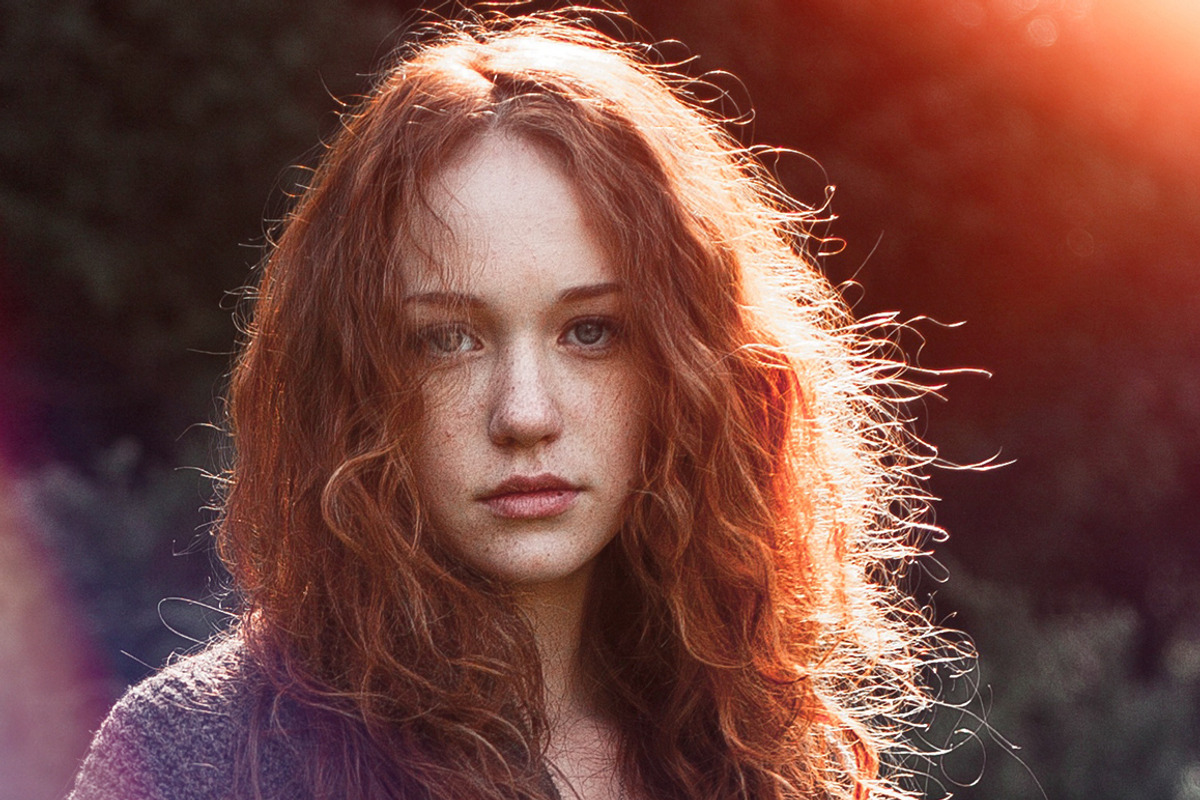 Pro Photography Lens Flare Overlays, an Action Add-On by PhotoSpirit (Photo 4 of 8)